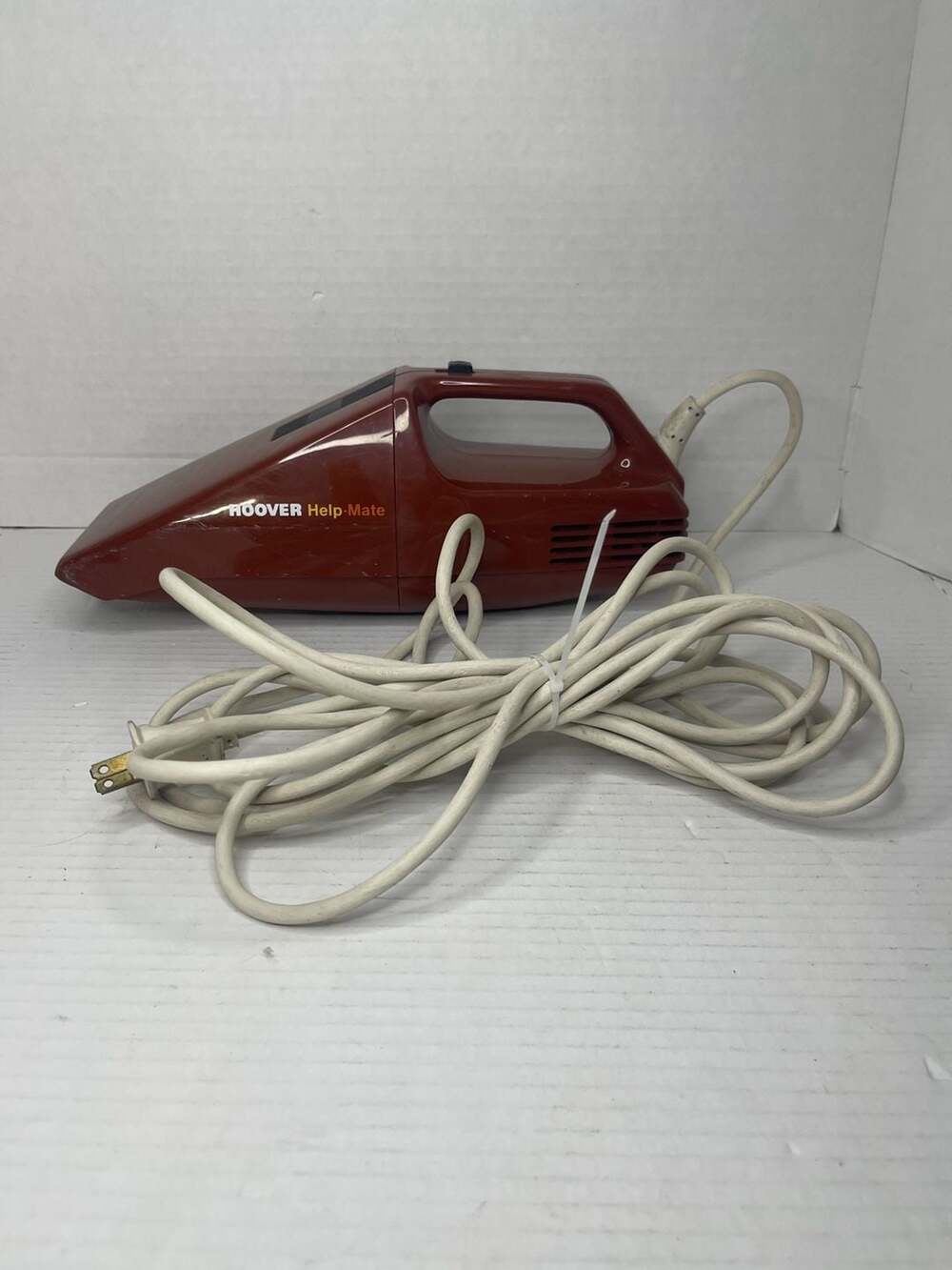Vintage Hoover Help-Mate Handheld Vacuum Cleaner Model S1059-030